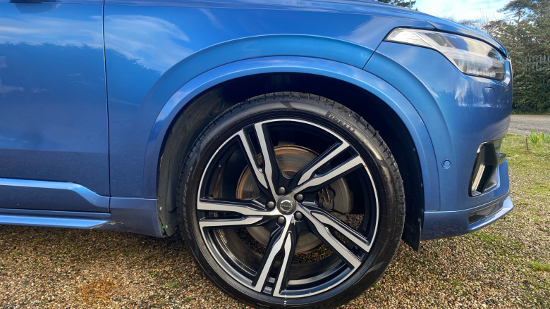 Volvo Xc90 2.0 T8 Hybrid R DESIGN Pro 5dr Geartronic Estate